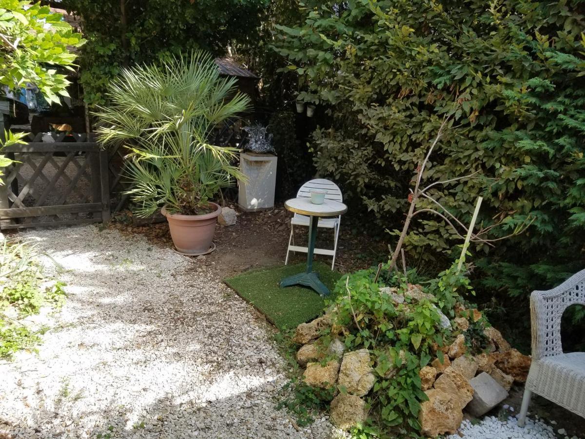 Normandy Cottage Gagny エクステリア 写真
